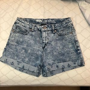 Tribal pattern denim shorts